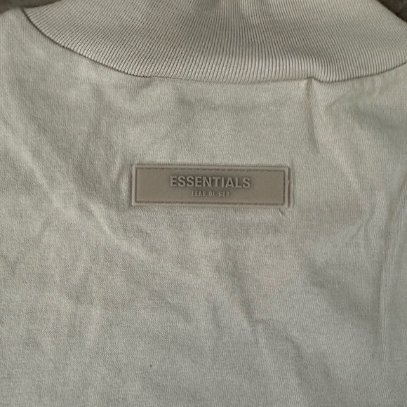 NWT Essentials Fear of God Mock Neck Long Sleeve Tshirt - Wheat - Picture 11 of 12